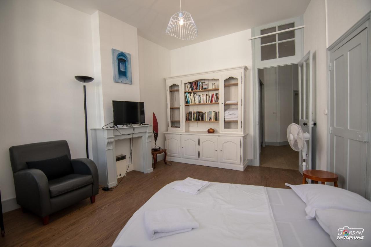 Hyper Centre - 3 Chambres - Gare - Wifi - Cosy Bourg-en-Bresse Eksteriør bilde