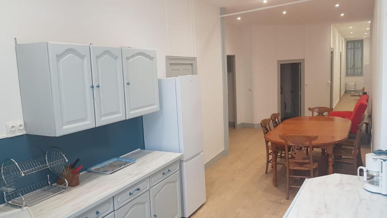 Hyper Centre - 3 Chambres - Gare - Wifi - Cosy Bourg-en-Bresse Eksteriør bilde